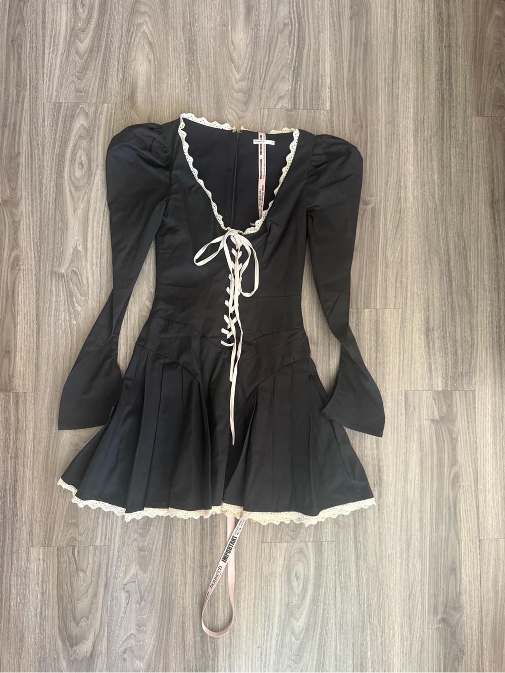 House of CB Larisa Black Cream Lace Up Corset Puff Sleeve Pleated Mini Dress XS - Picture 4 of 7